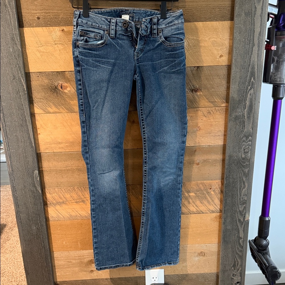 Classic Blue Women's Jeans
